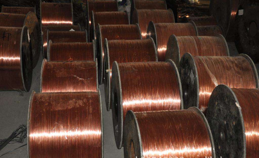 國標(biāo)電力電纜拉伸標(biāo)準(zhǔn)線徑銅導(dǎo)體